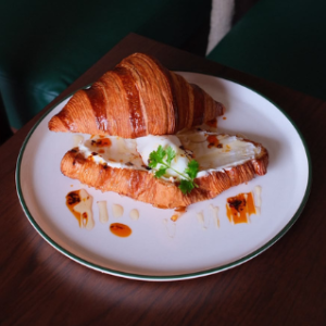 Honey Poached Egg Croissant